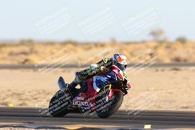 media/Jan-11-2025-CVMA (Sat) [[ddeb3f563a]]/Race 13-Amateur Supersport Open/